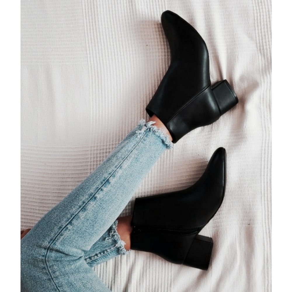 New England collection black boot - Picture 1 of 5